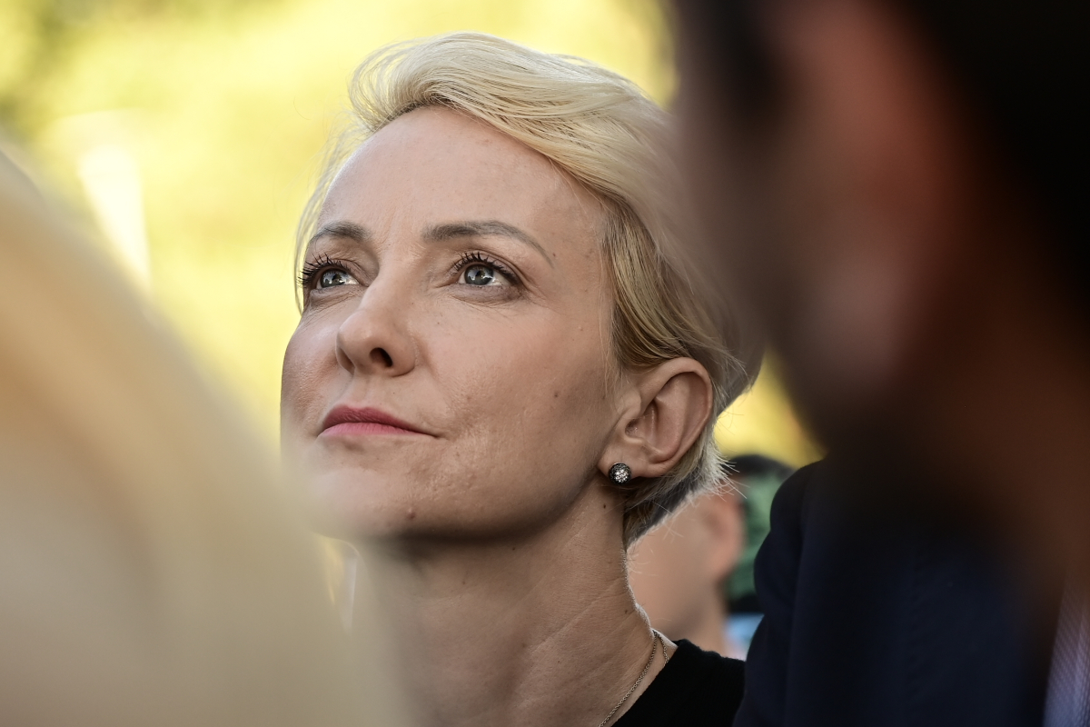 Η Αλεξάνδρα Σδούκου σε δηλώσεις της για την πολιτική κατάσταση.