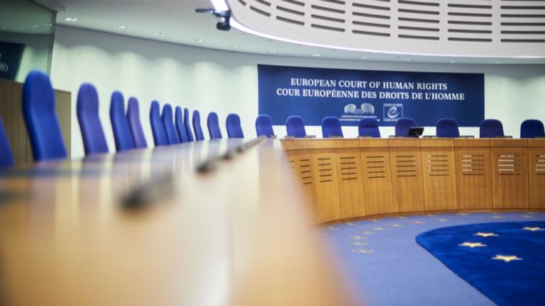 Υποκλοπές: Στενεύει ο κλοιός για την κυβέρνηση – Πληροφορίες για καταδίκη της Ελλάδας στο Στρασβούργο