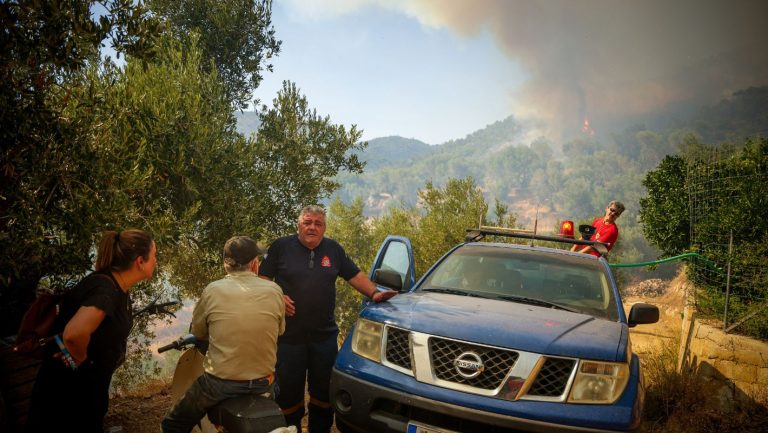 Πυρκαγιά σε χωματερή στη Λήμνο