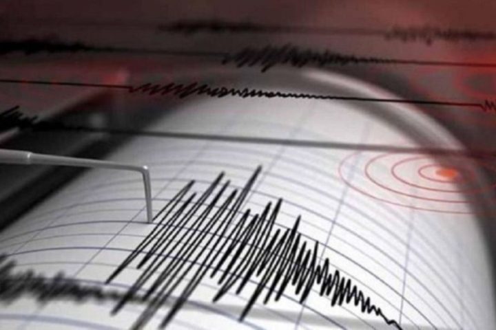 Χάρτης με την περιοχή των Ψαρών και την τοποθεσία του σεισμού.